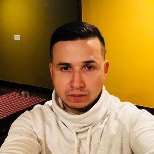 Meet your Posher, Gil